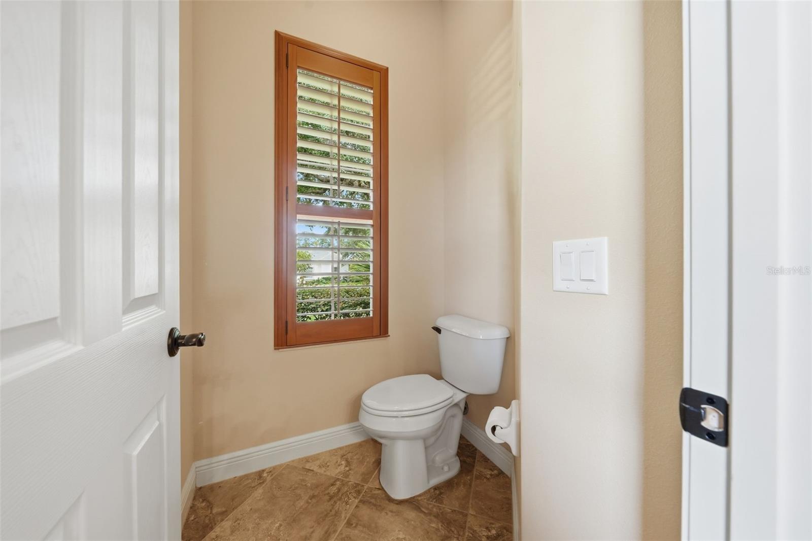 1910 N Eagle Chase Dr Property Photo 36