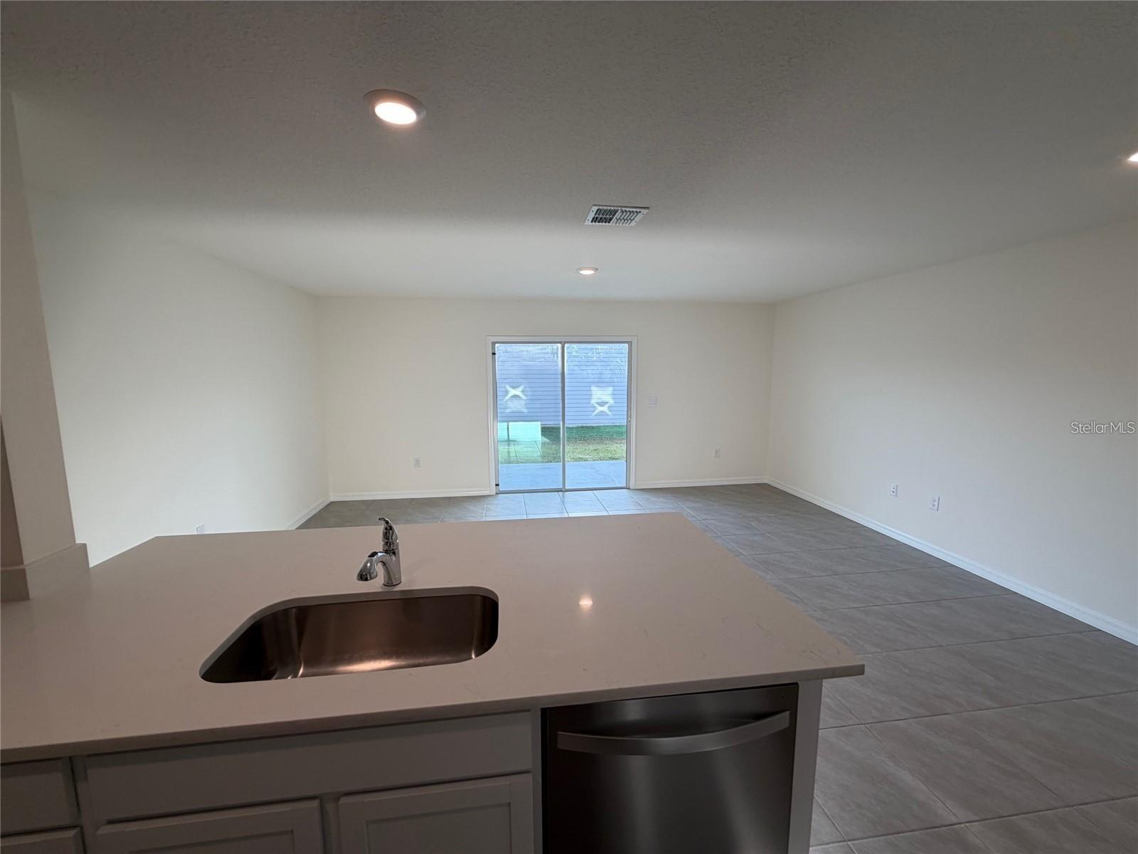 6685 Sw 81st Loop Property Photo 7