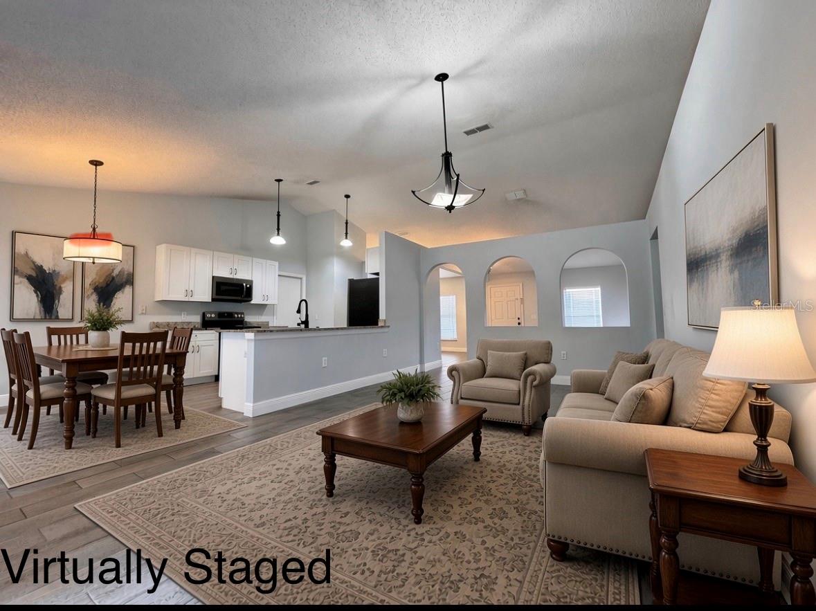 3243 Greynolds Ave Property Photo 4