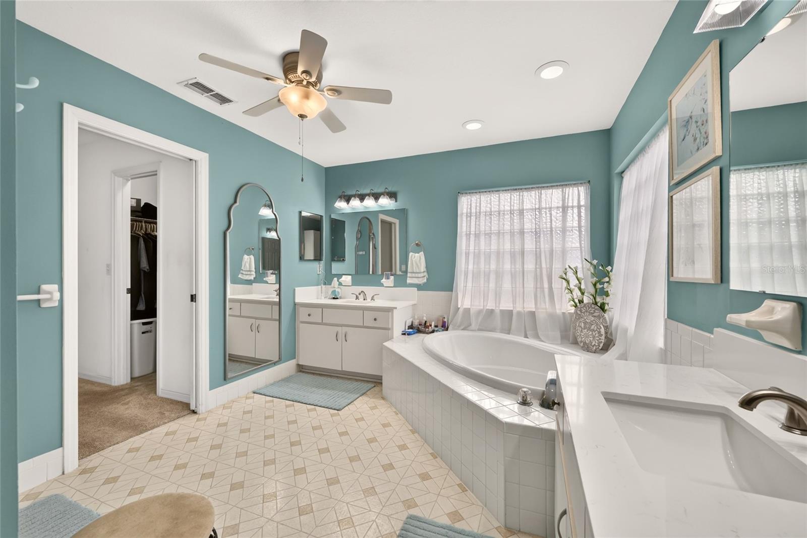 11676 Sw 137th Loop Property Photo 32