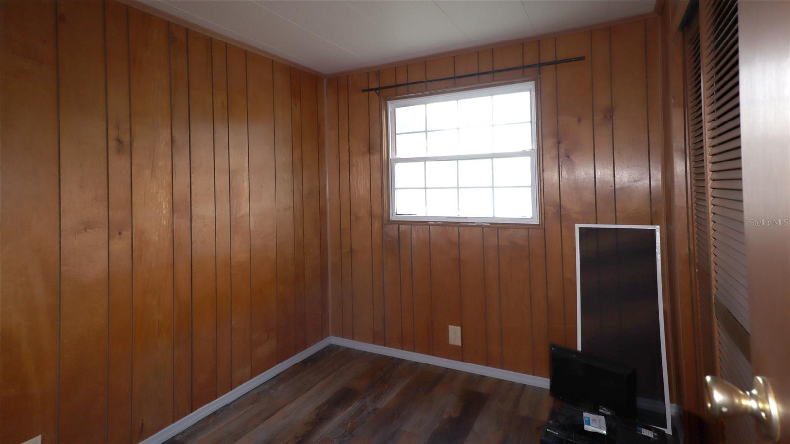 417 Ne 64th Ave Property Photo 12