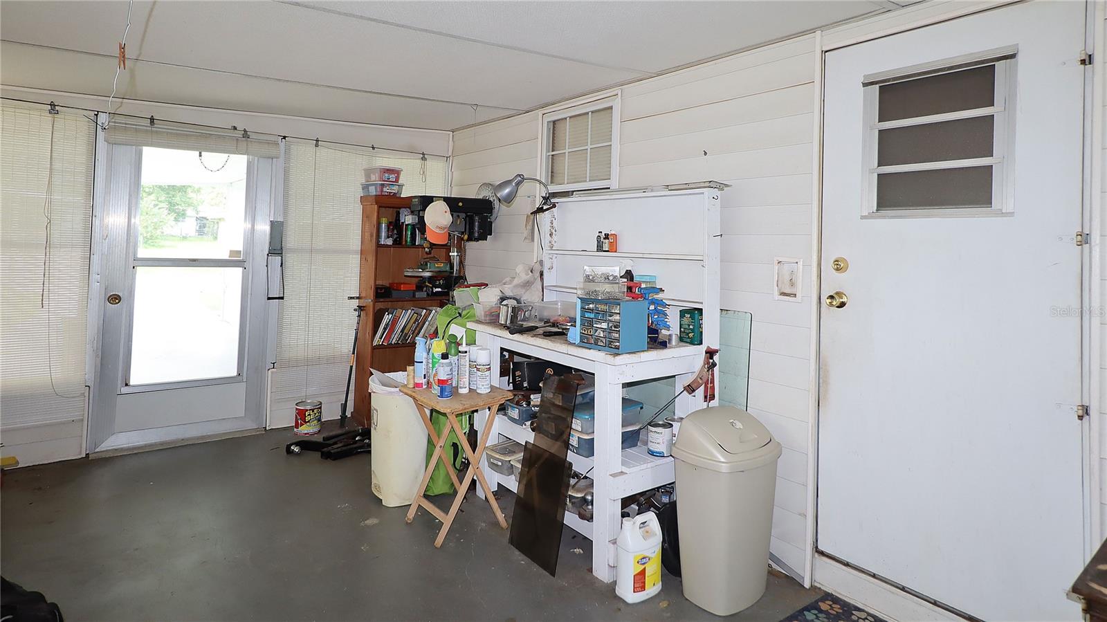 417 Ne 64th Ave Property Photo 21