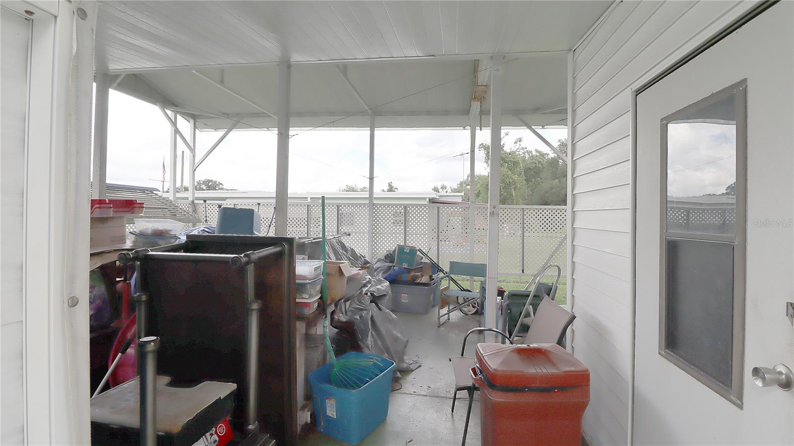 417 Ne 64th Ave Property Photo 26