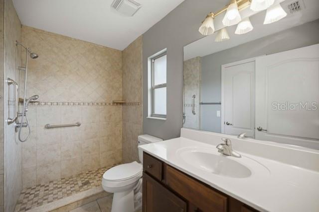 5931 Ne 57th Loop Property Photo 13