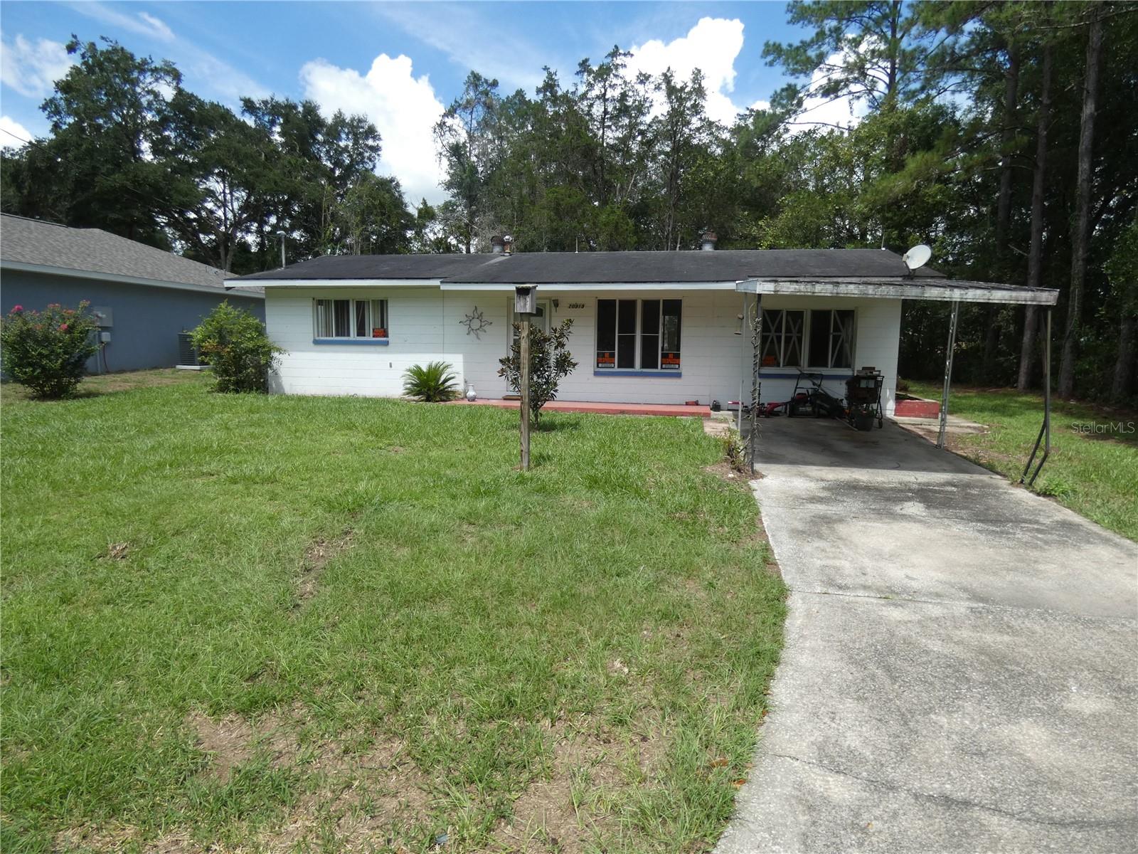 20919 Sw Robin Dr Property Photo 1