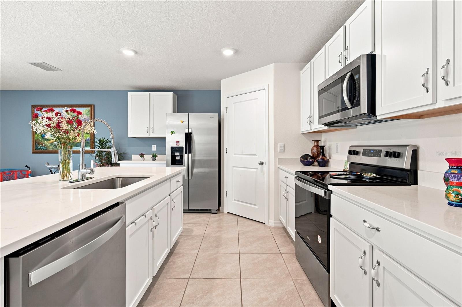13677 Sw 69th Ter Property Photo 10