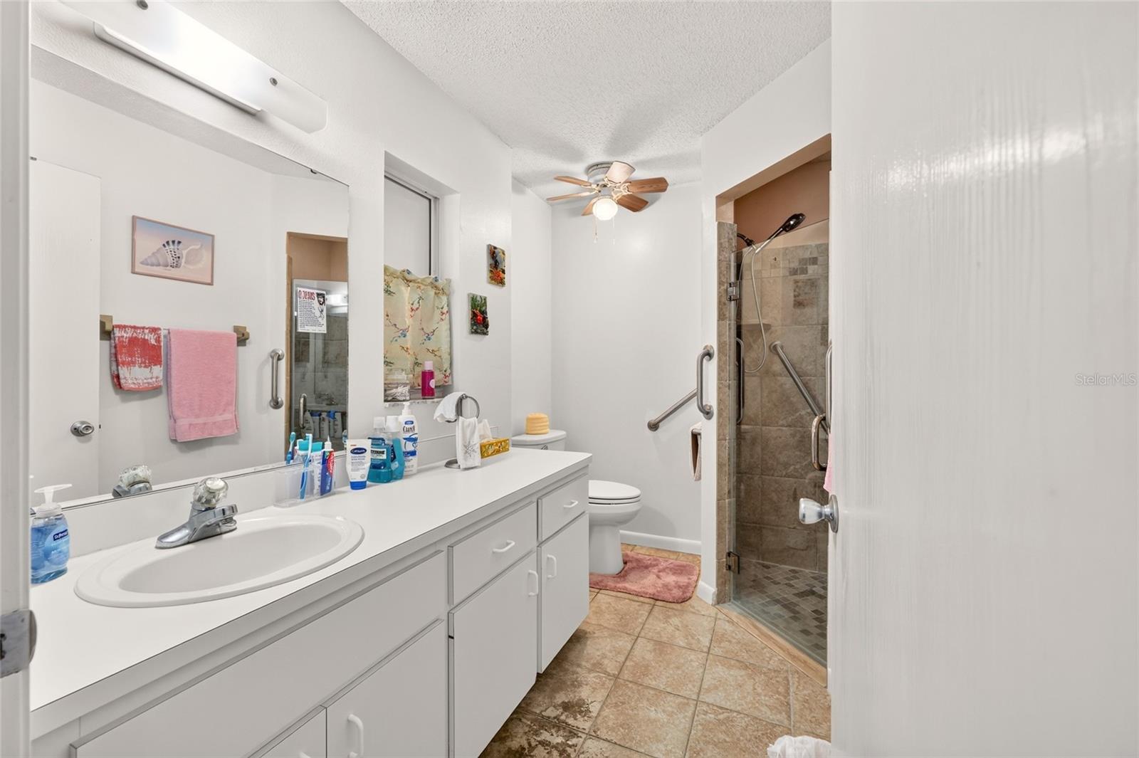 9659 Sw 95th Ter #b Property Photo 32