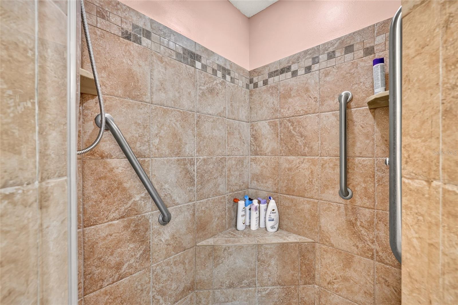 9659 Sw 95th Ter #b Property Photo 33