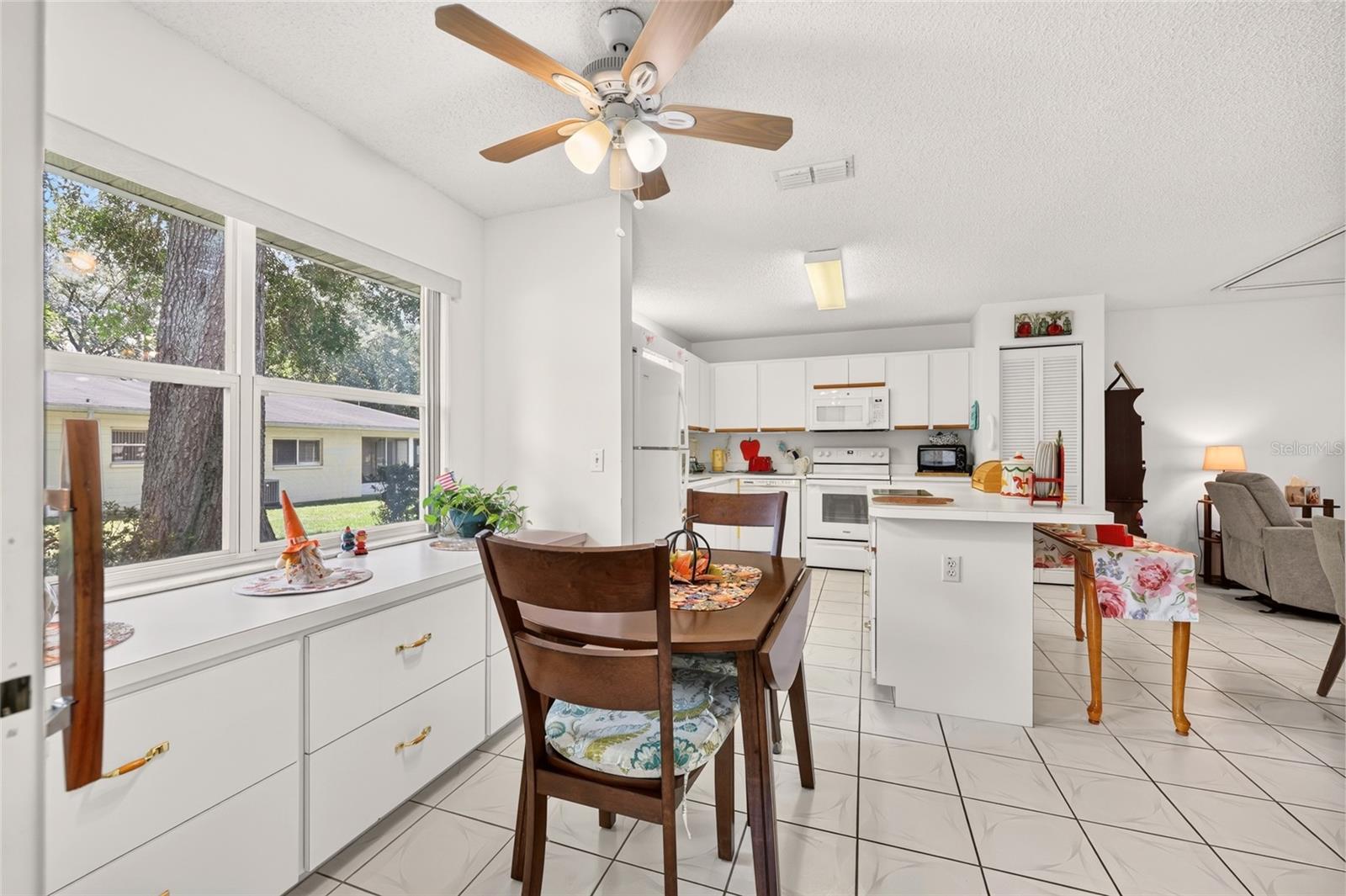 9659 Sw 95th Ter #b Property Photo 45