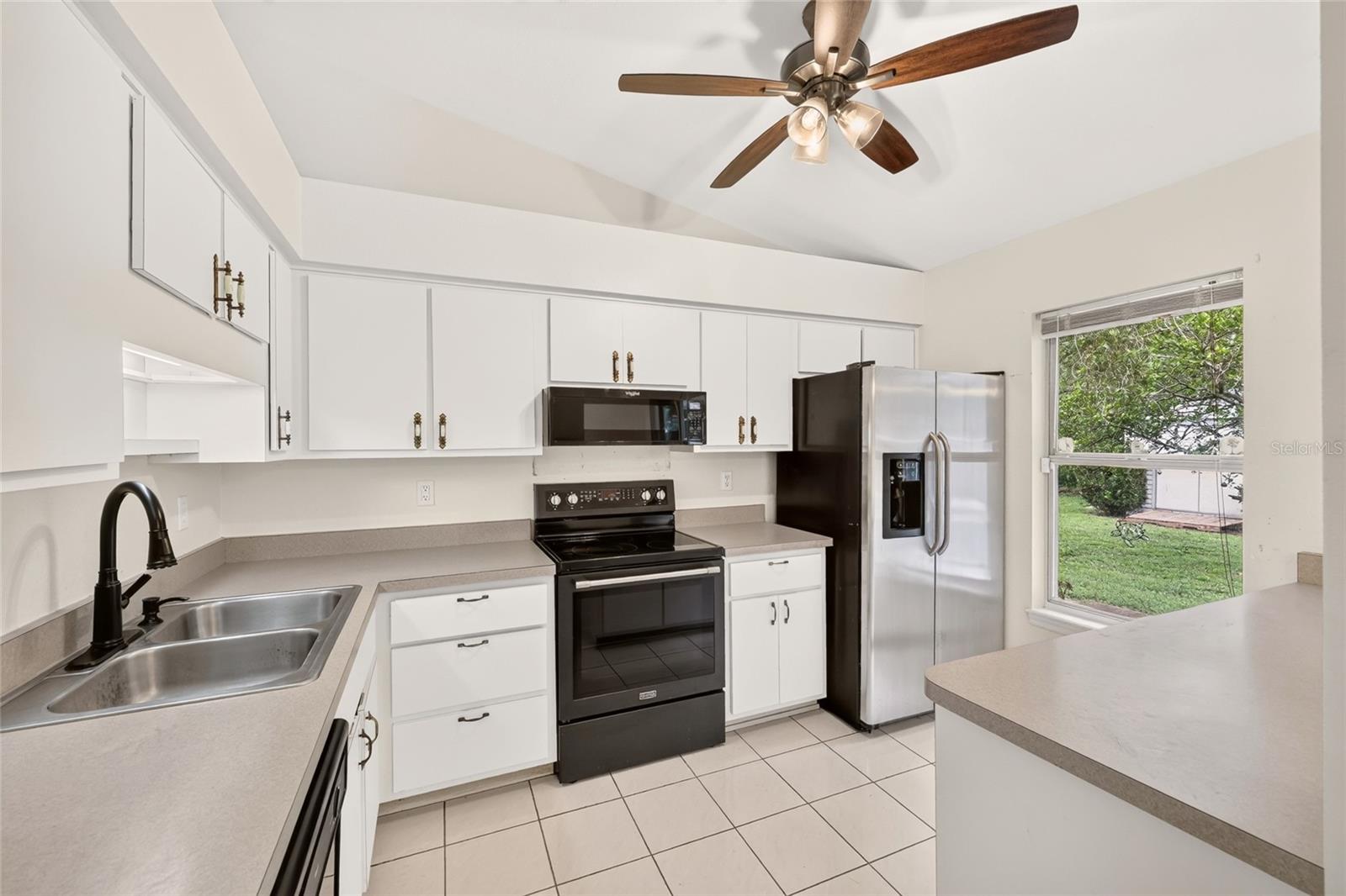 95 Teak Rd Property Photo 31