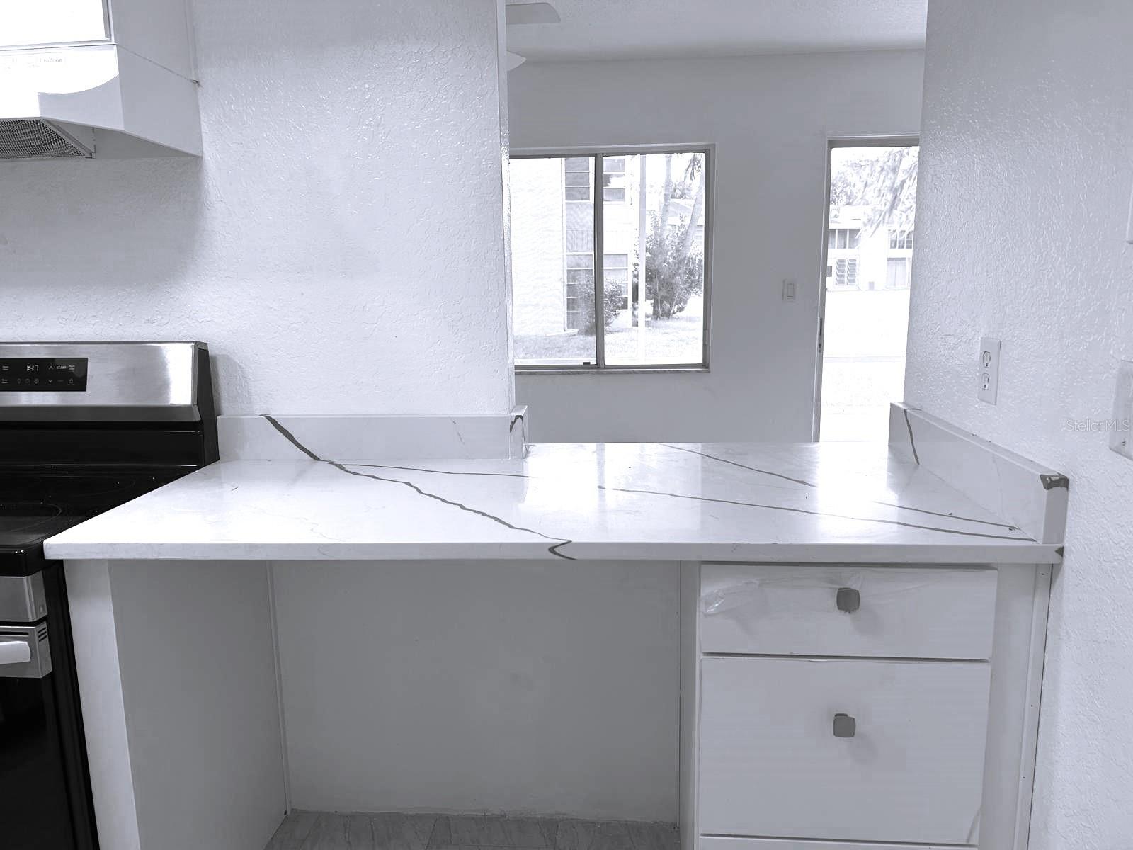 627 Silver Pass #a Property Photo 12