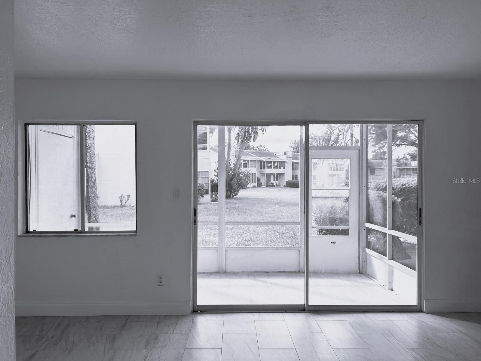 627 Silver Pass #a Property Photo 14