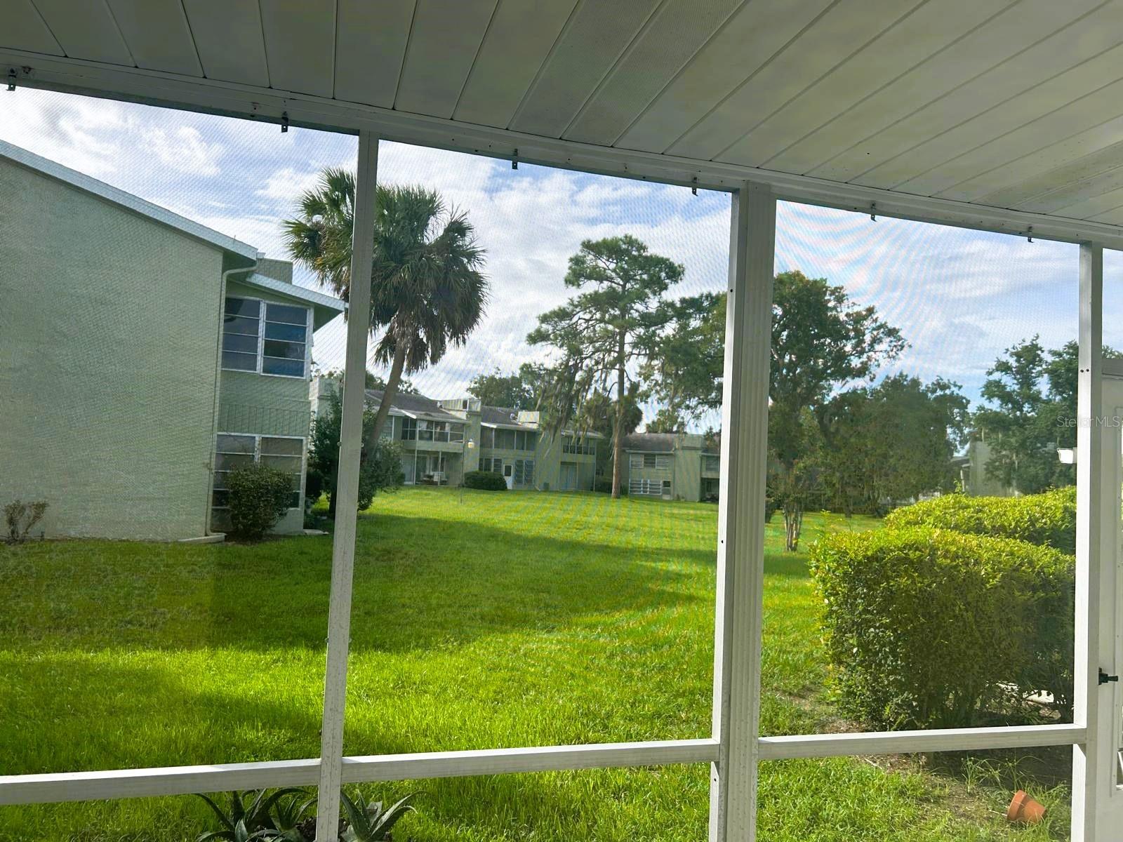 627 Silver Pass #a Property Photo 24