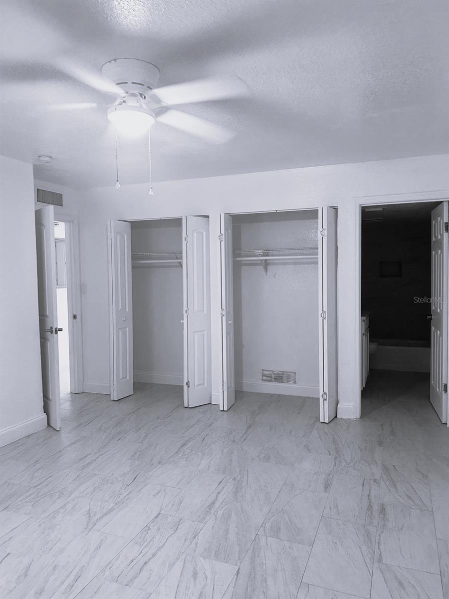 627 Silver Pass #a Property Photo 28