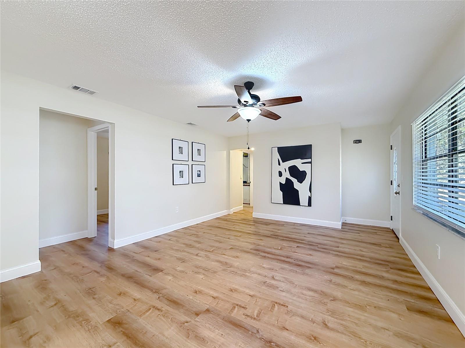 416 N Hourglass Ter Property Photo 14