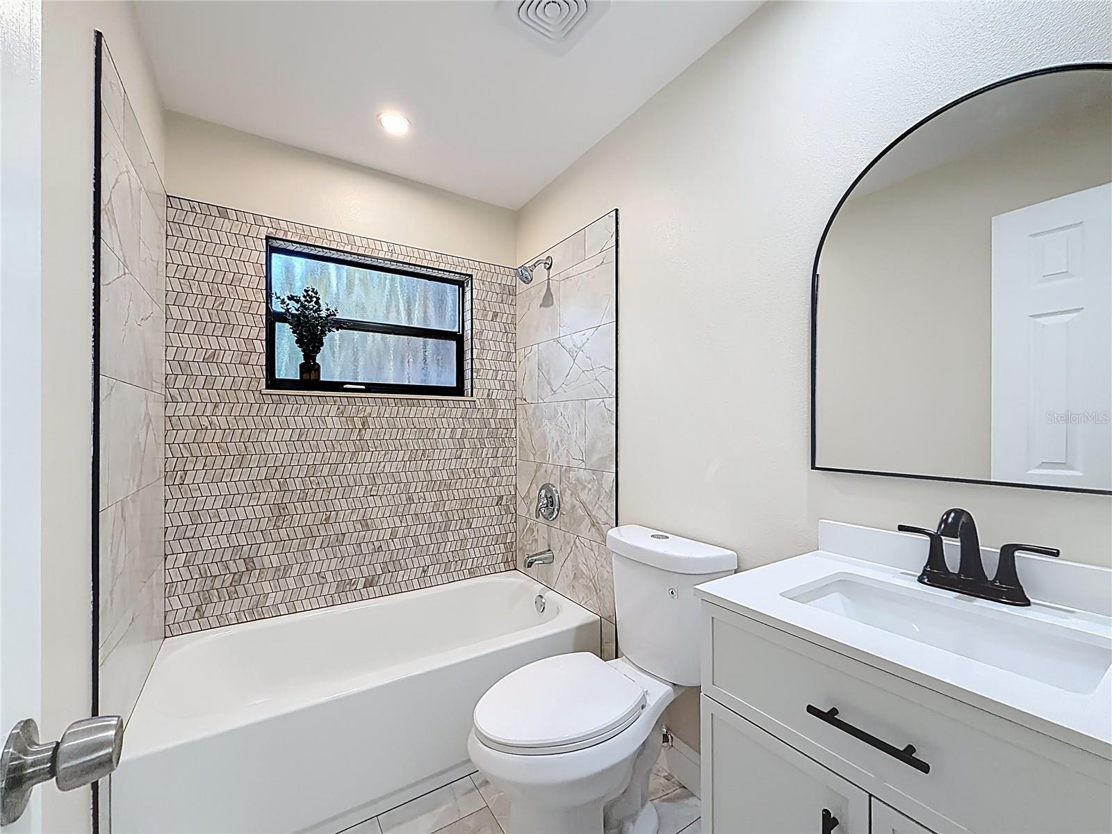 416 N Hourglass Ter Property Photo 24
