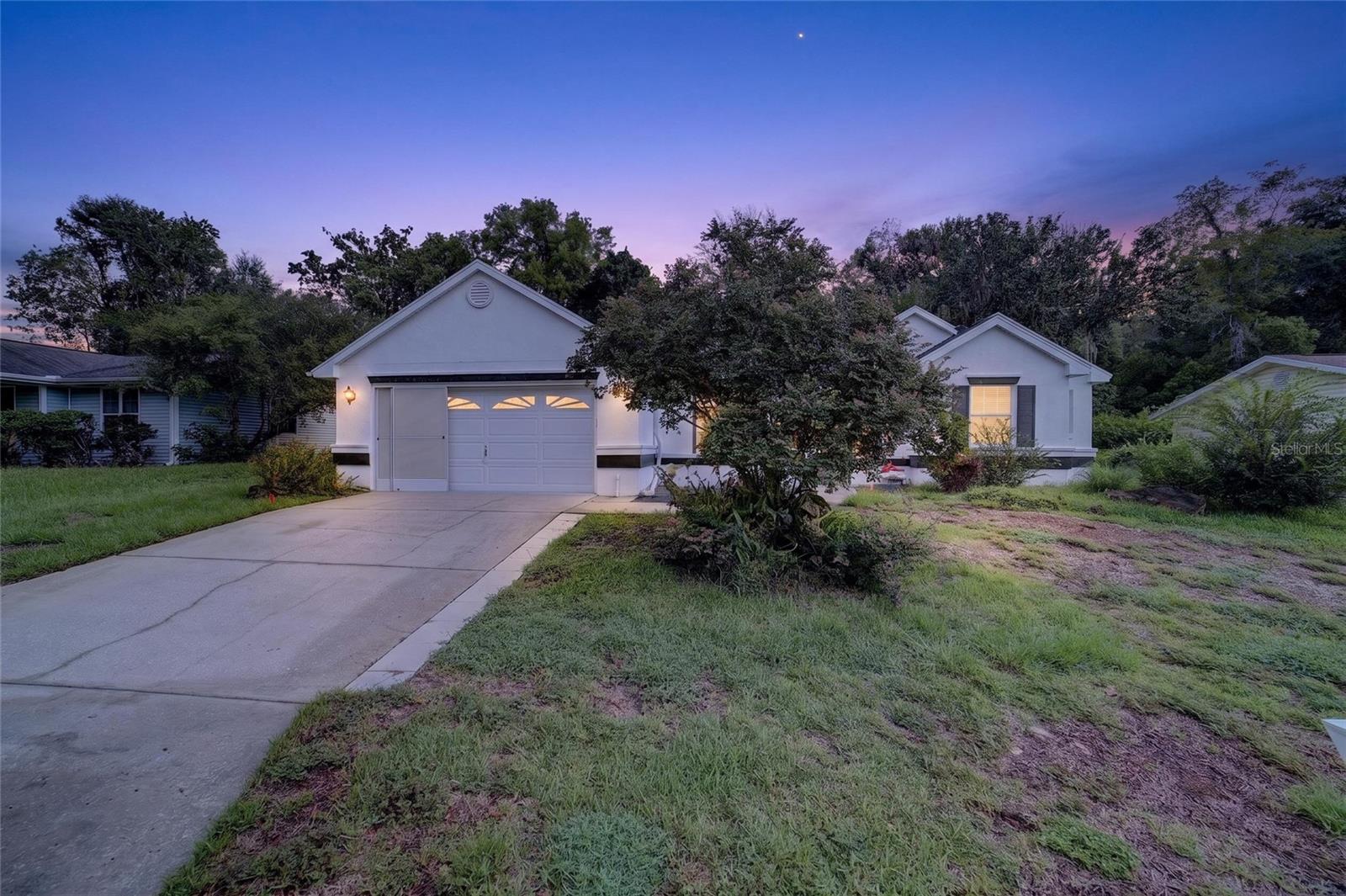 8165 Sw 108th Loop Property Photo 1