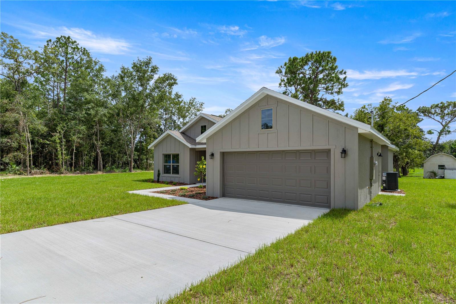 537 Bahia Circle Dr Property Photo 3