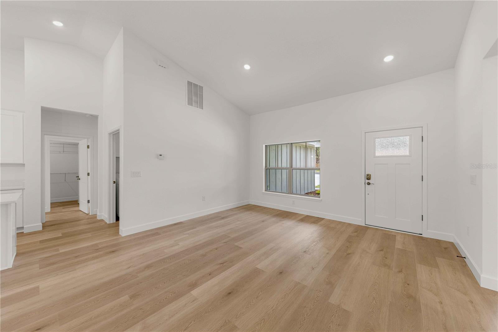 537 Bahia Circle Dr Property Photo 8