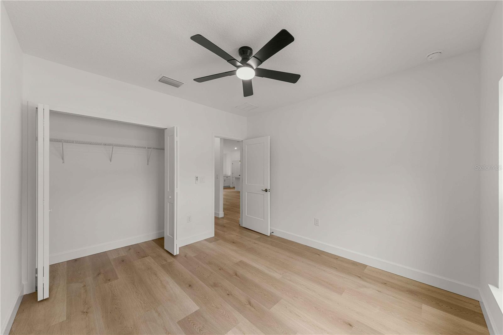 537 Bahia Circle Dr Property Photo 21