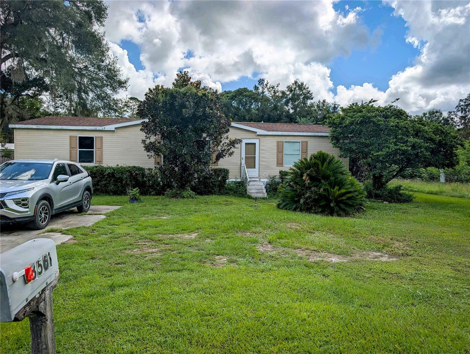 3561 Ne 59th Ter Property Photo 1