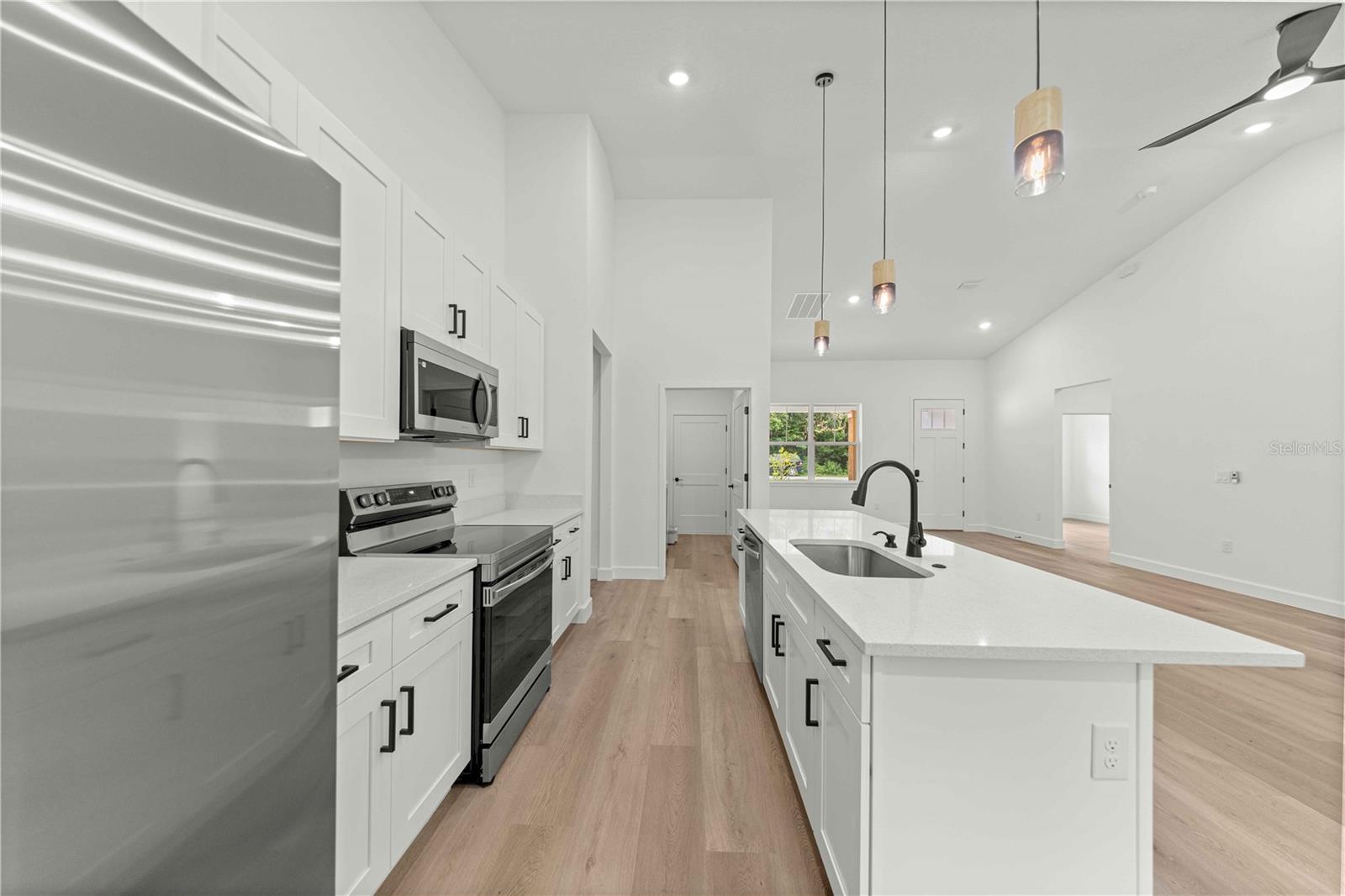 100 Willow Rd Property Photo 14