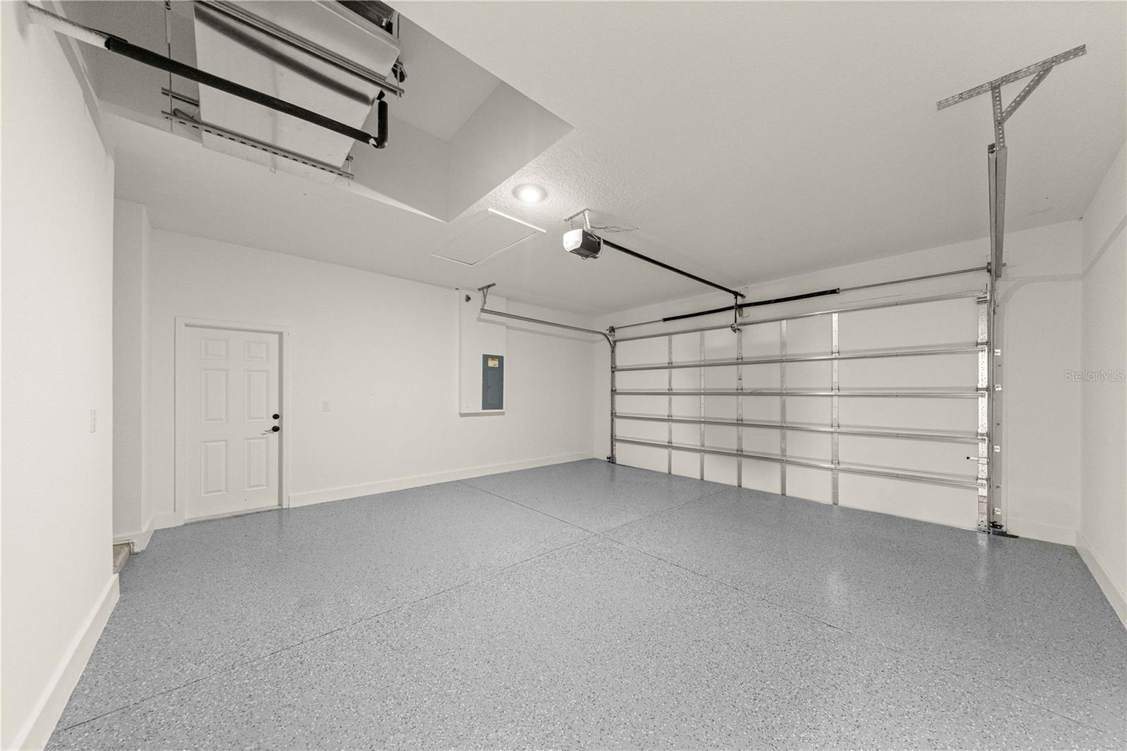 100 Willow Rd Property Photo 22
