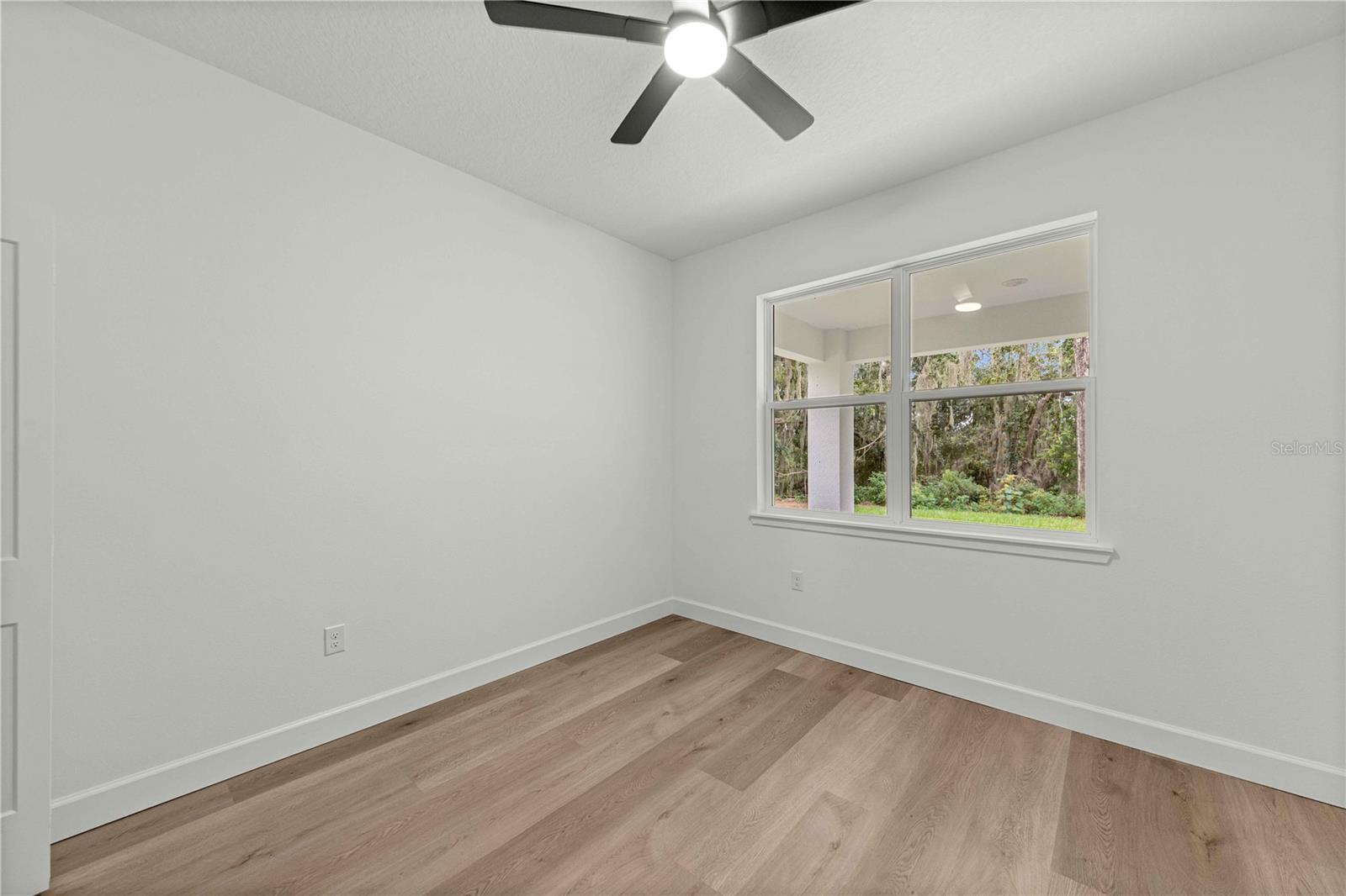 100 Willow Rd Property Photo 26