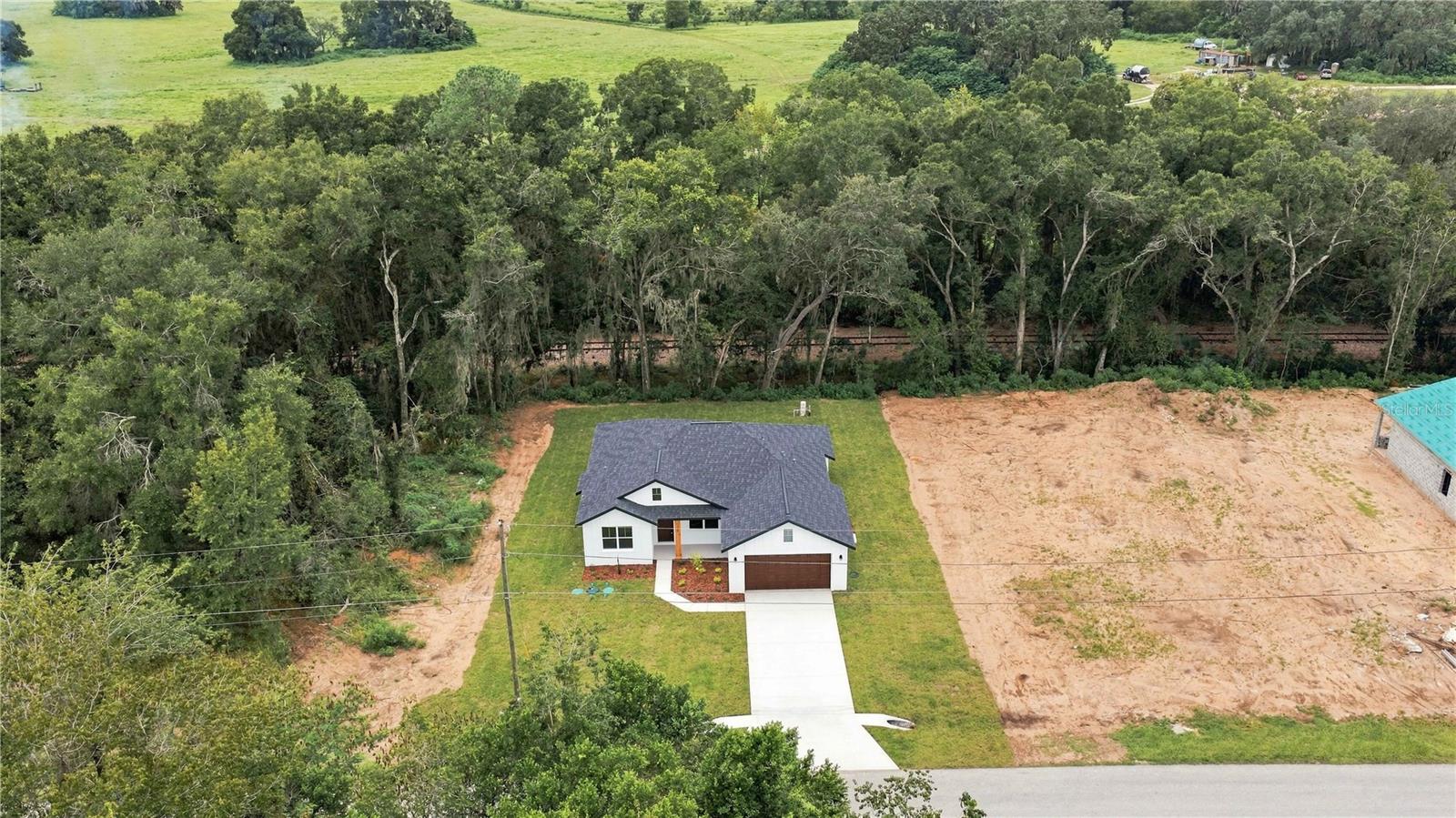 100 Willow Rd Property Photo 30