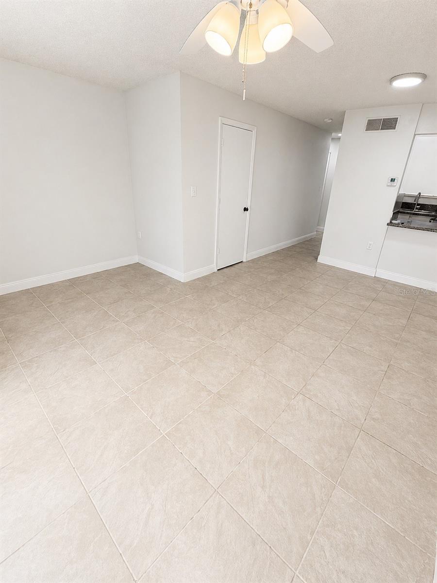 1181-1181 Bentley Rd #1 Property Photo 9