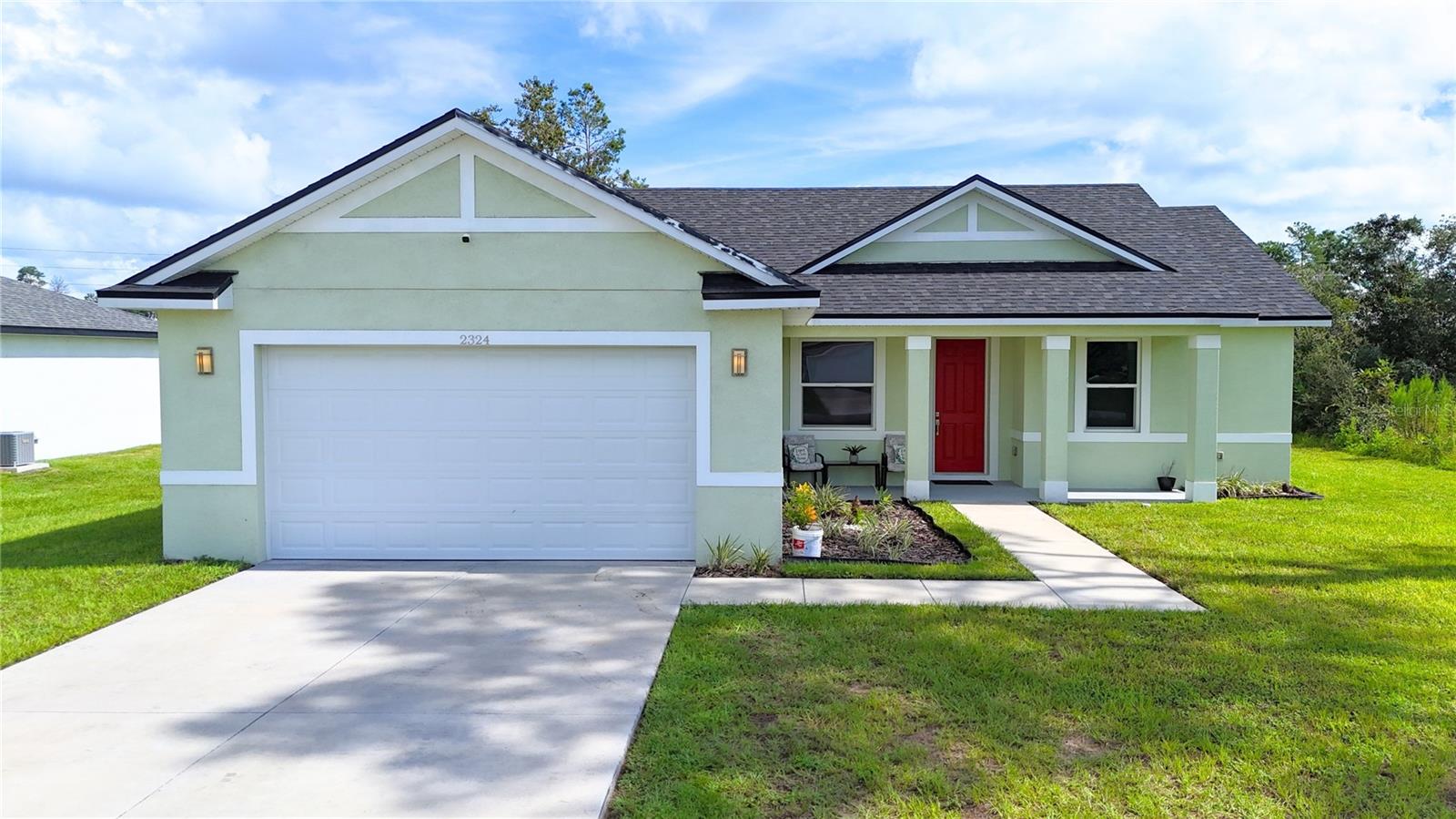 2324 SW 168TH LOOP Property Photo 1