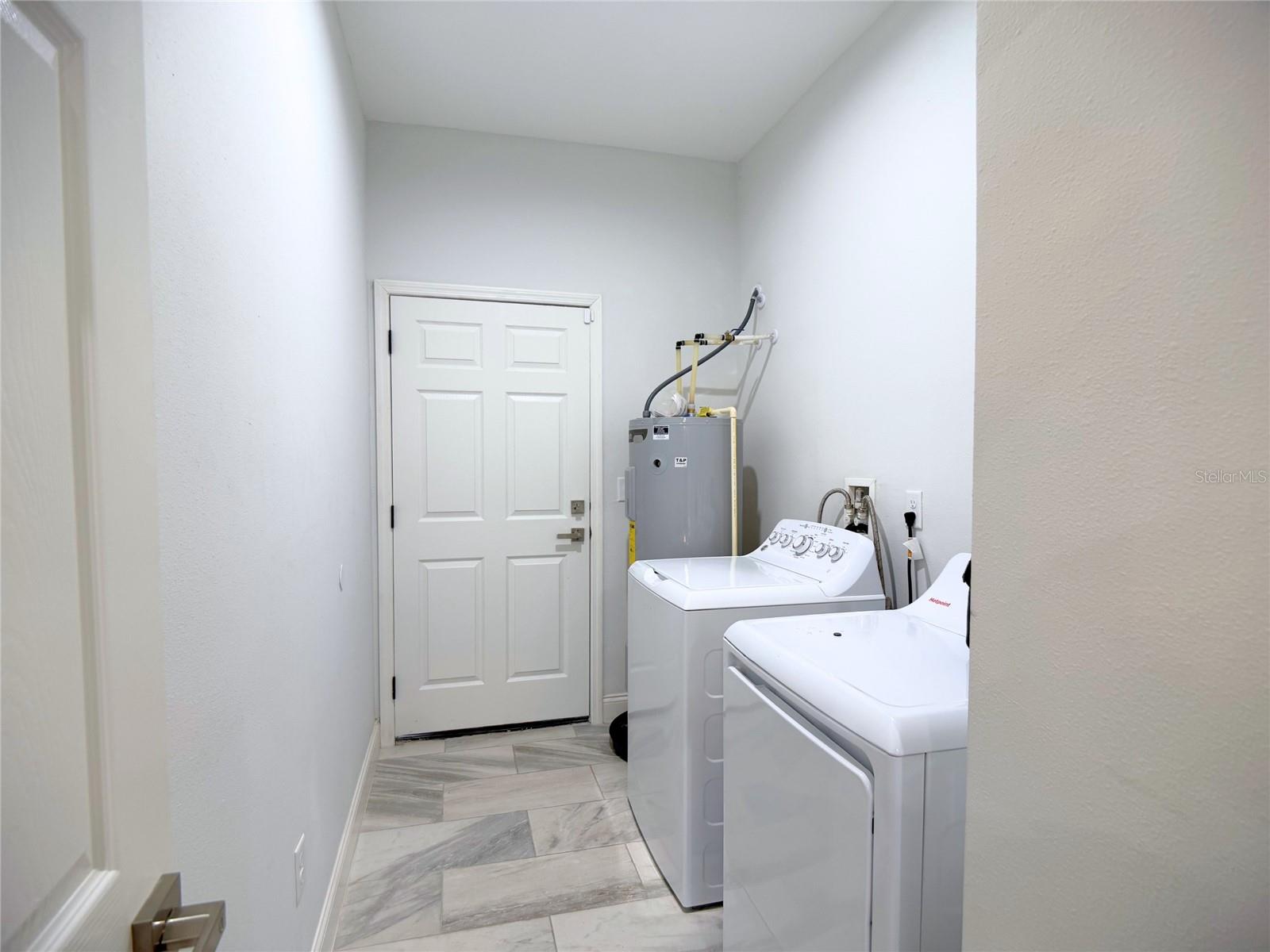 2324 Sw 168th Loop Property Photo 17