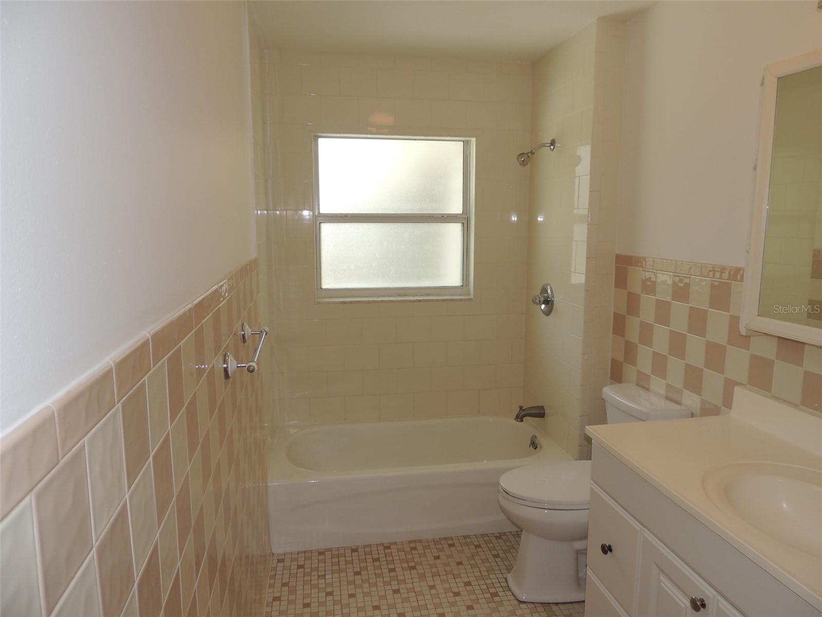 13250 Ne 52nd Pl Property Photo 25