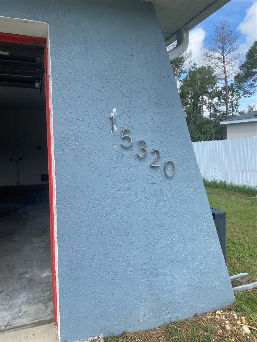 15320 Sw 43rd Avenue Rd Property Photo 4