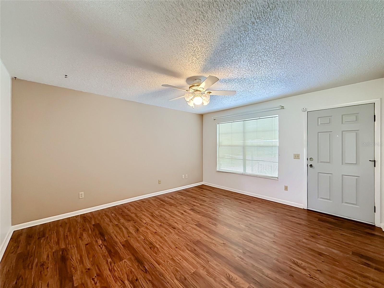14313 Se 45th Ct Property Photo 14