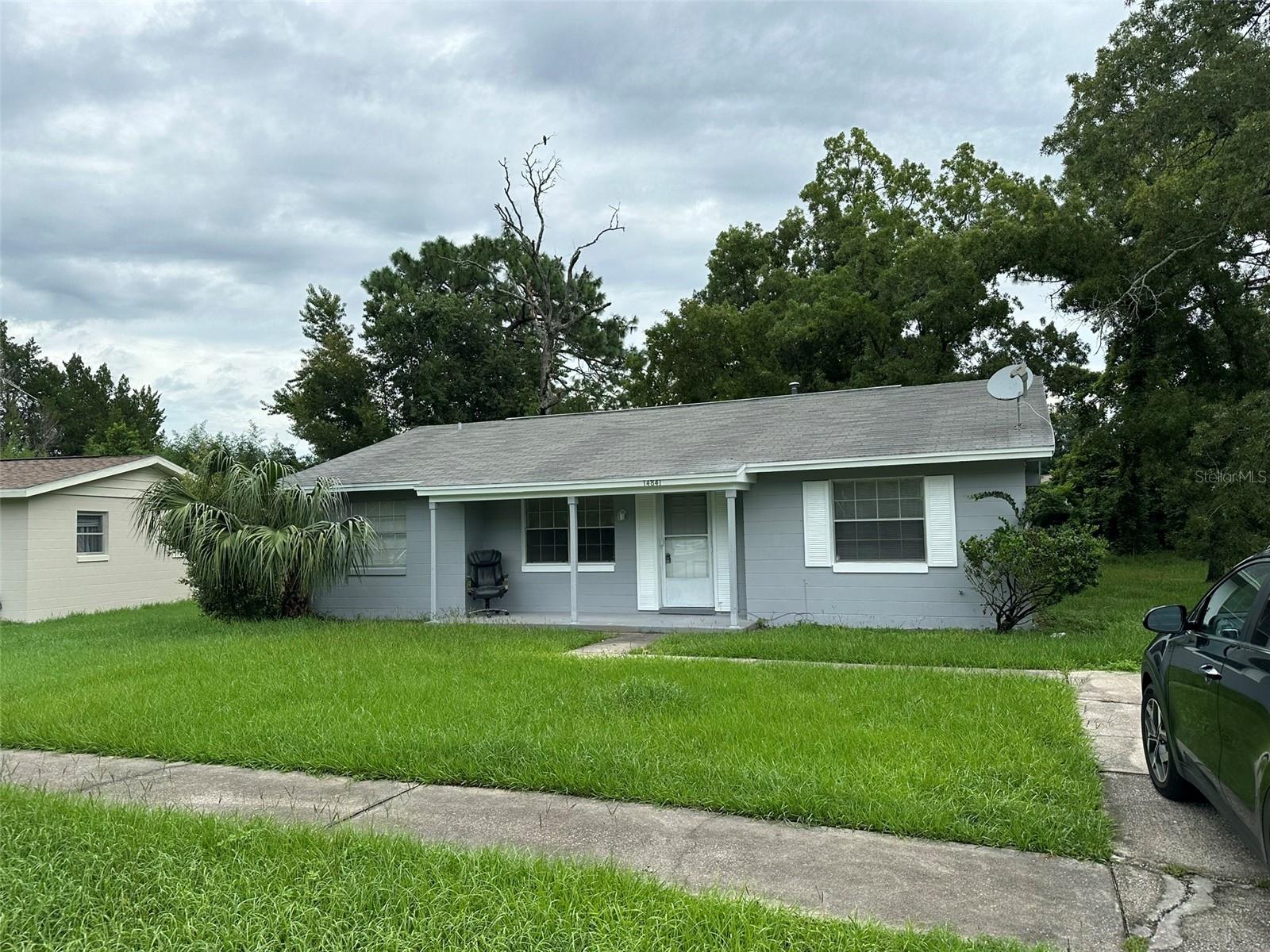 14841 SW 43RD TERRACE RD Property Photo 1