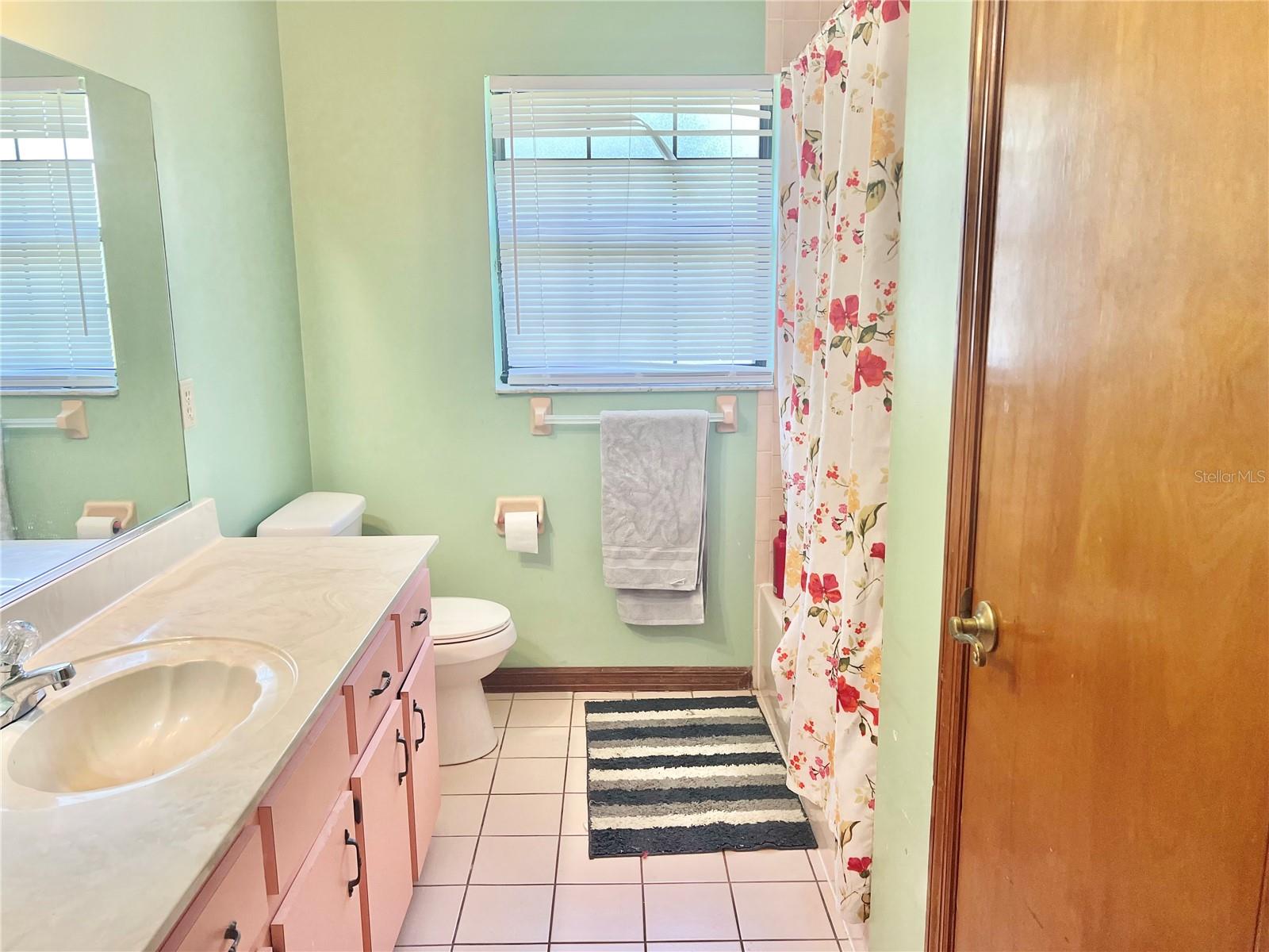 16 Oak Pass Loop Property Photo 8