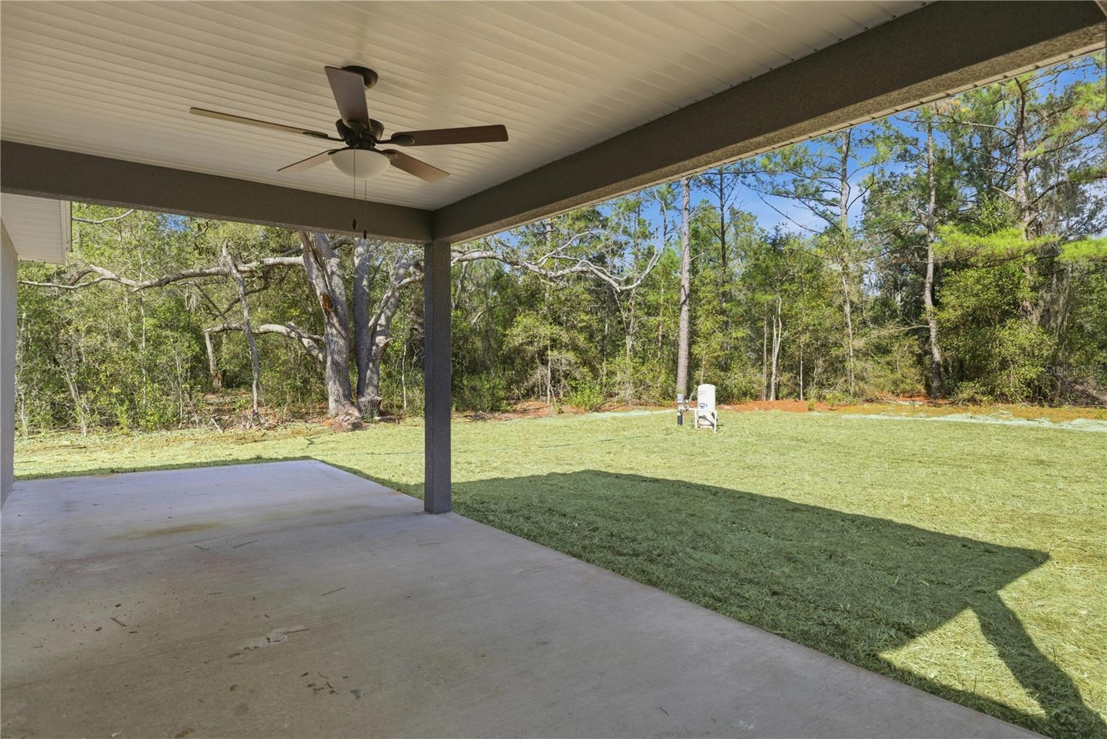40 Bay Dr Property Photo 12
