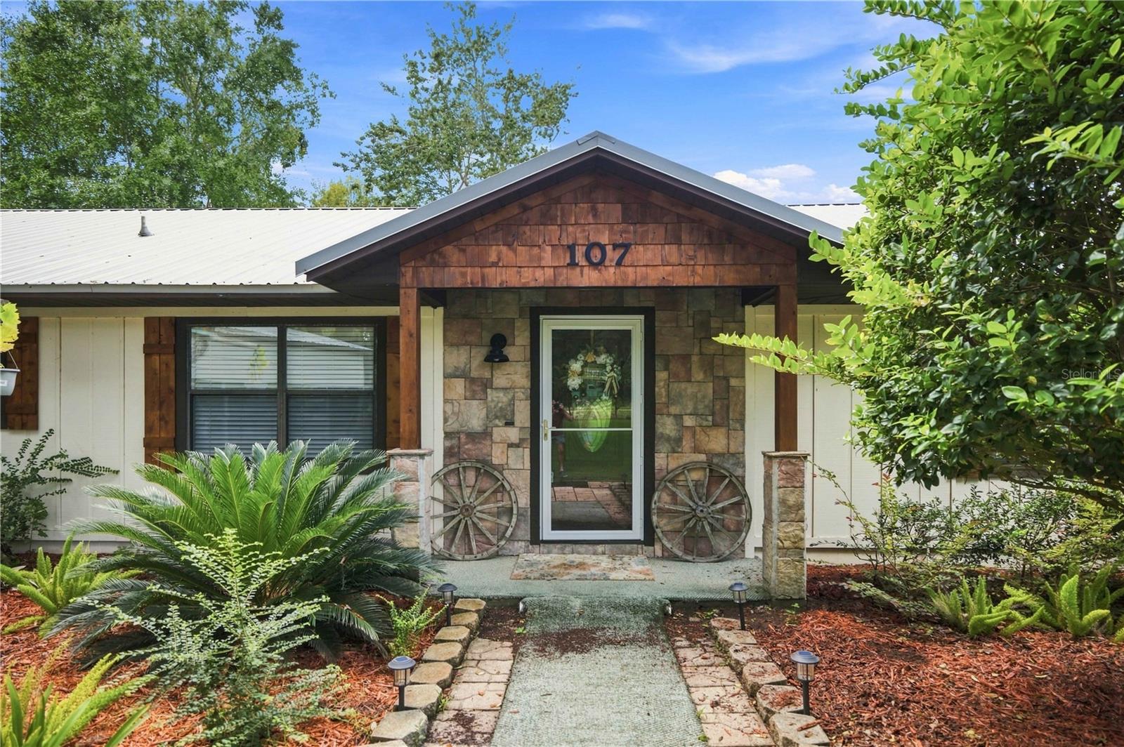 107 CHURCH LAKE DR Property Photo 1