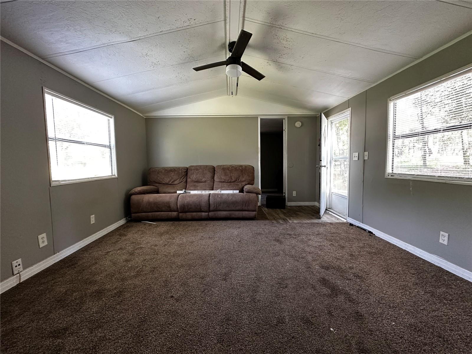 418 N Pine St Property Photo 45