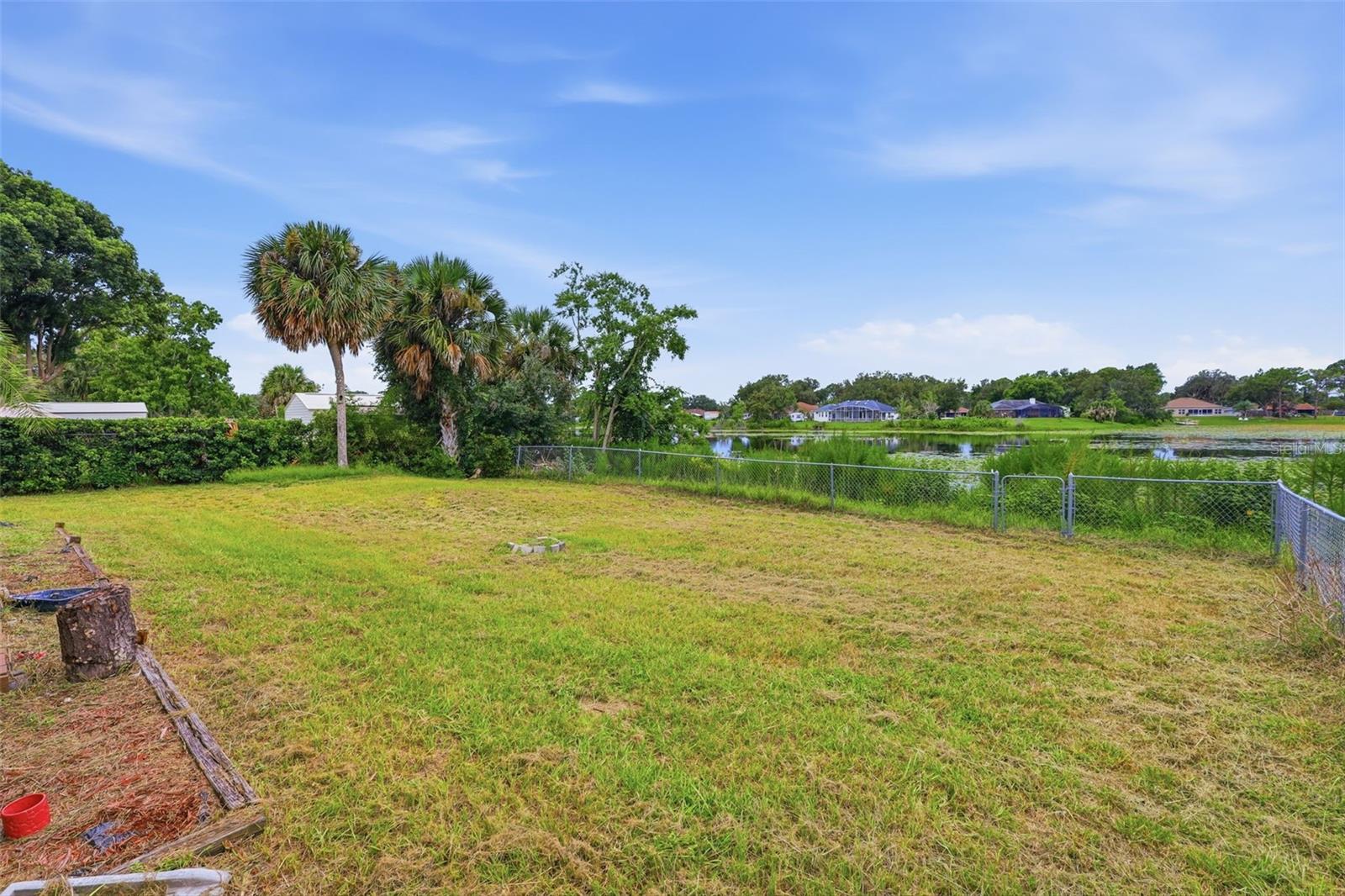 1096 Prescott Blvd Property Photo 8