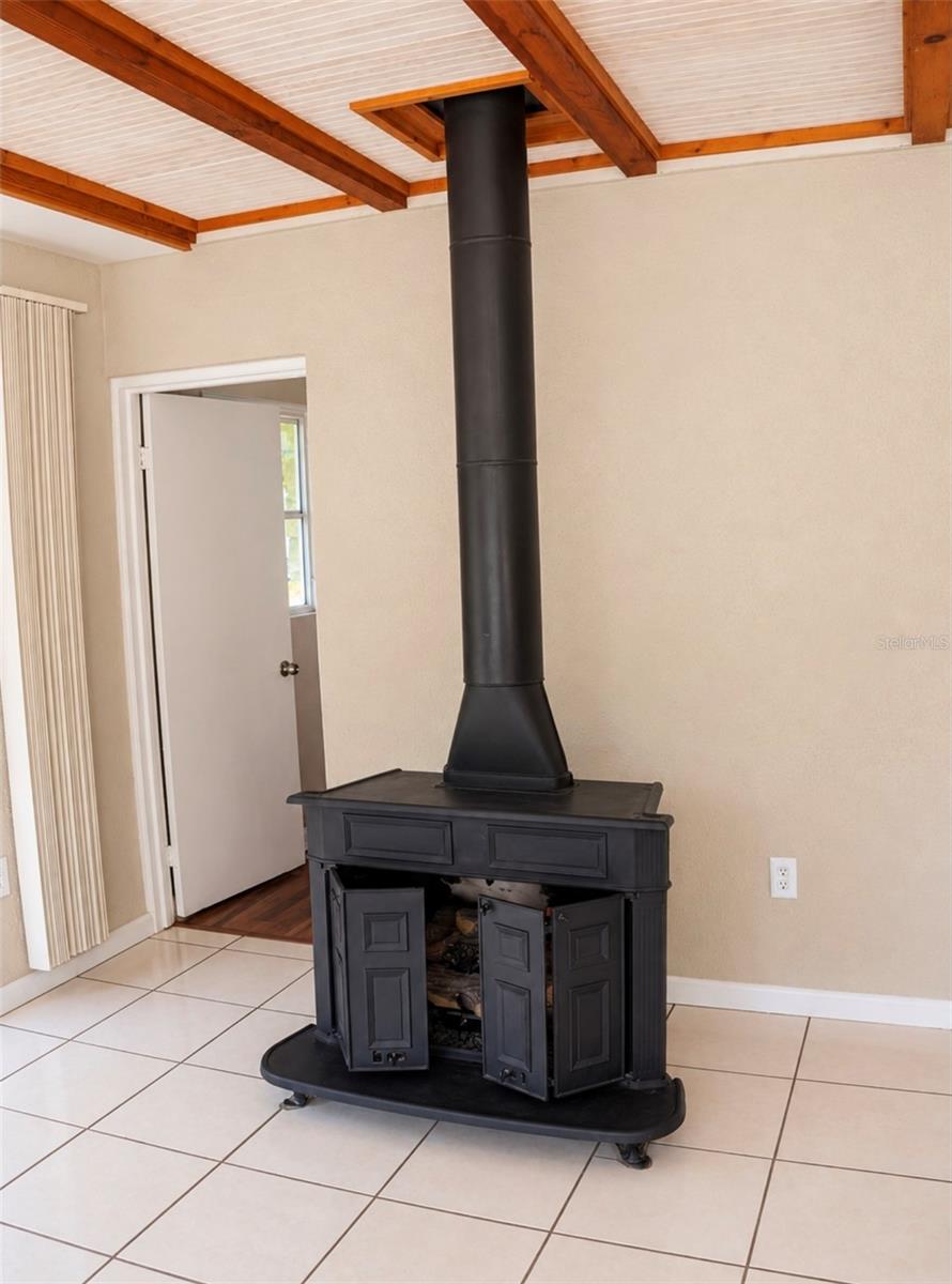 25 Emerald Ct Property Photo 10
