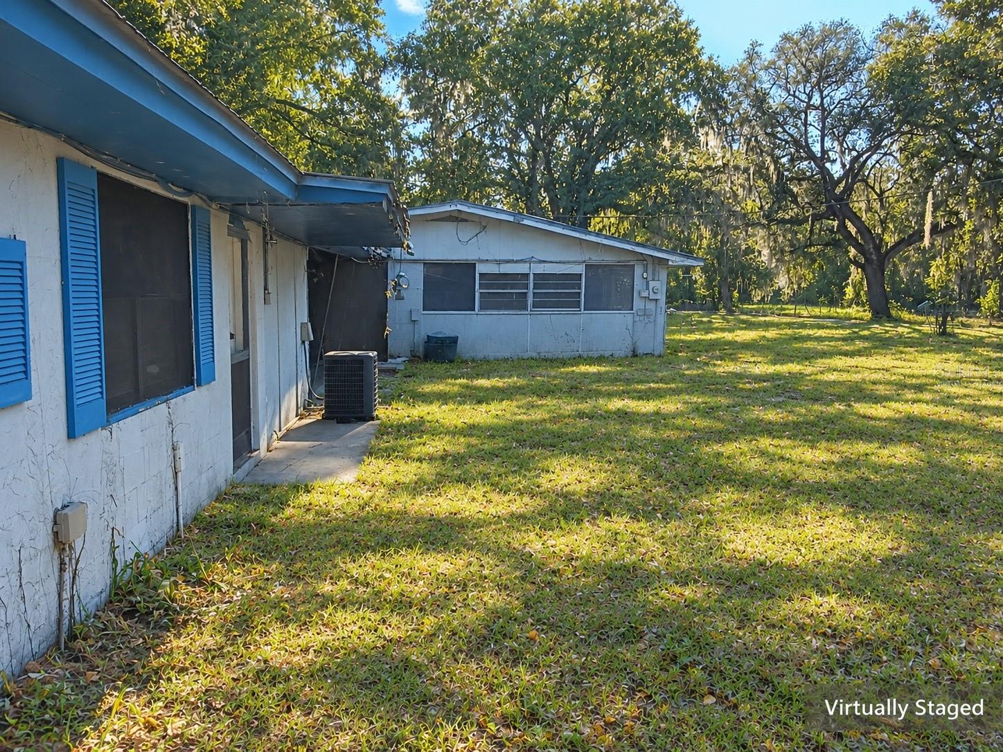 21726 Se 67th Pl Property Photo 5
