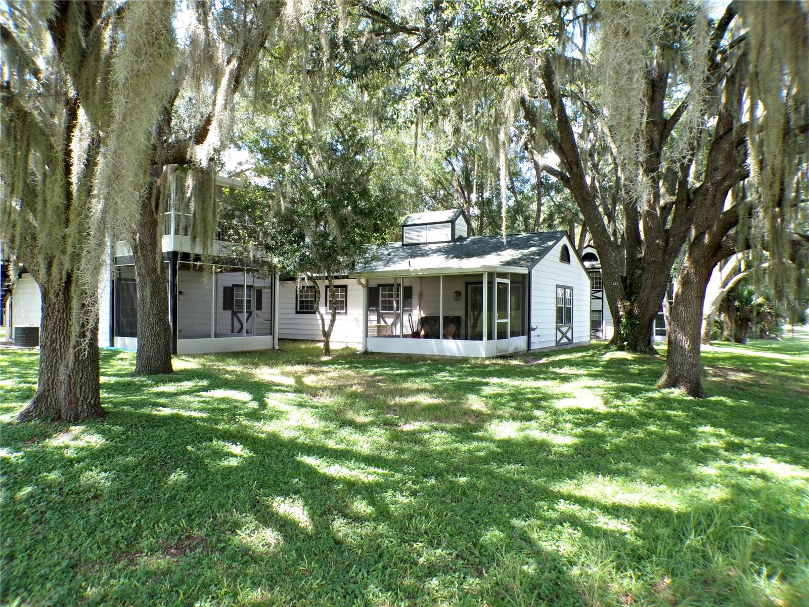 7912 Midway Drive Ter #t102 Property Photo 4