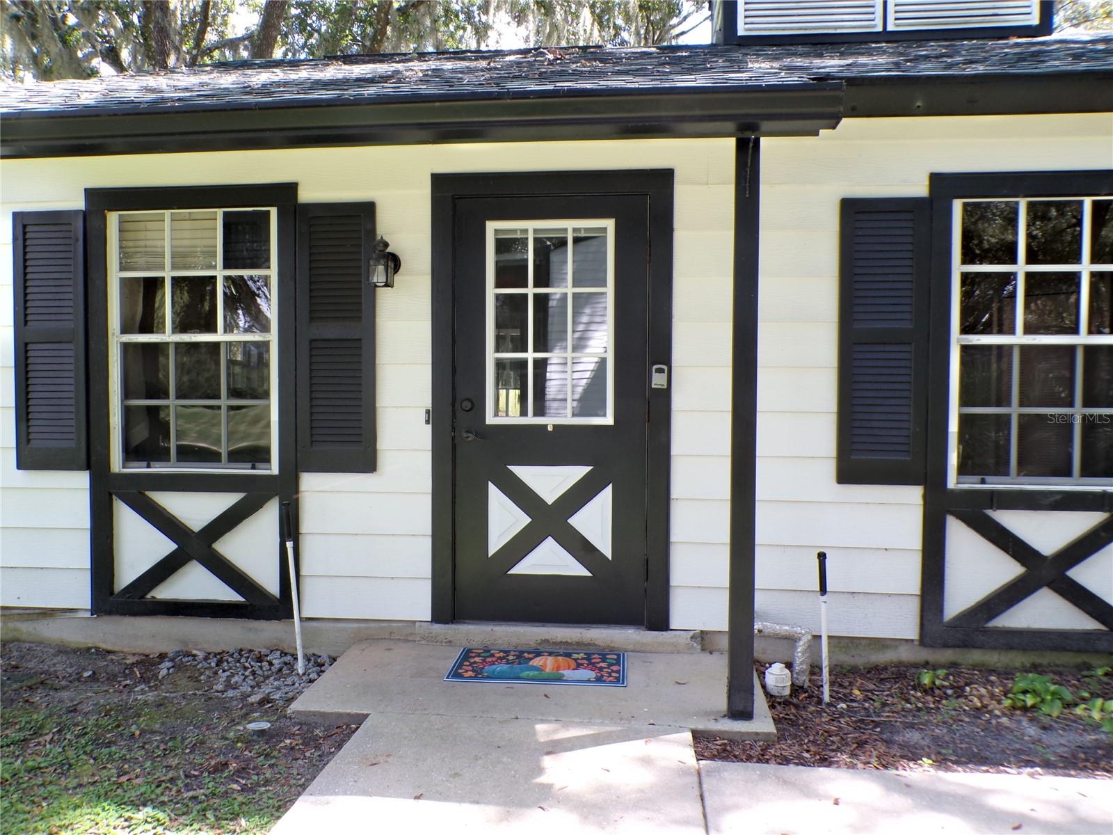7912 Midway Drive Ter #t102 Property Photo 6