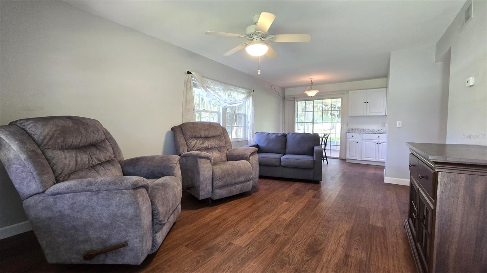 7912 Midway Drive Ter #t102 Property Photo 7