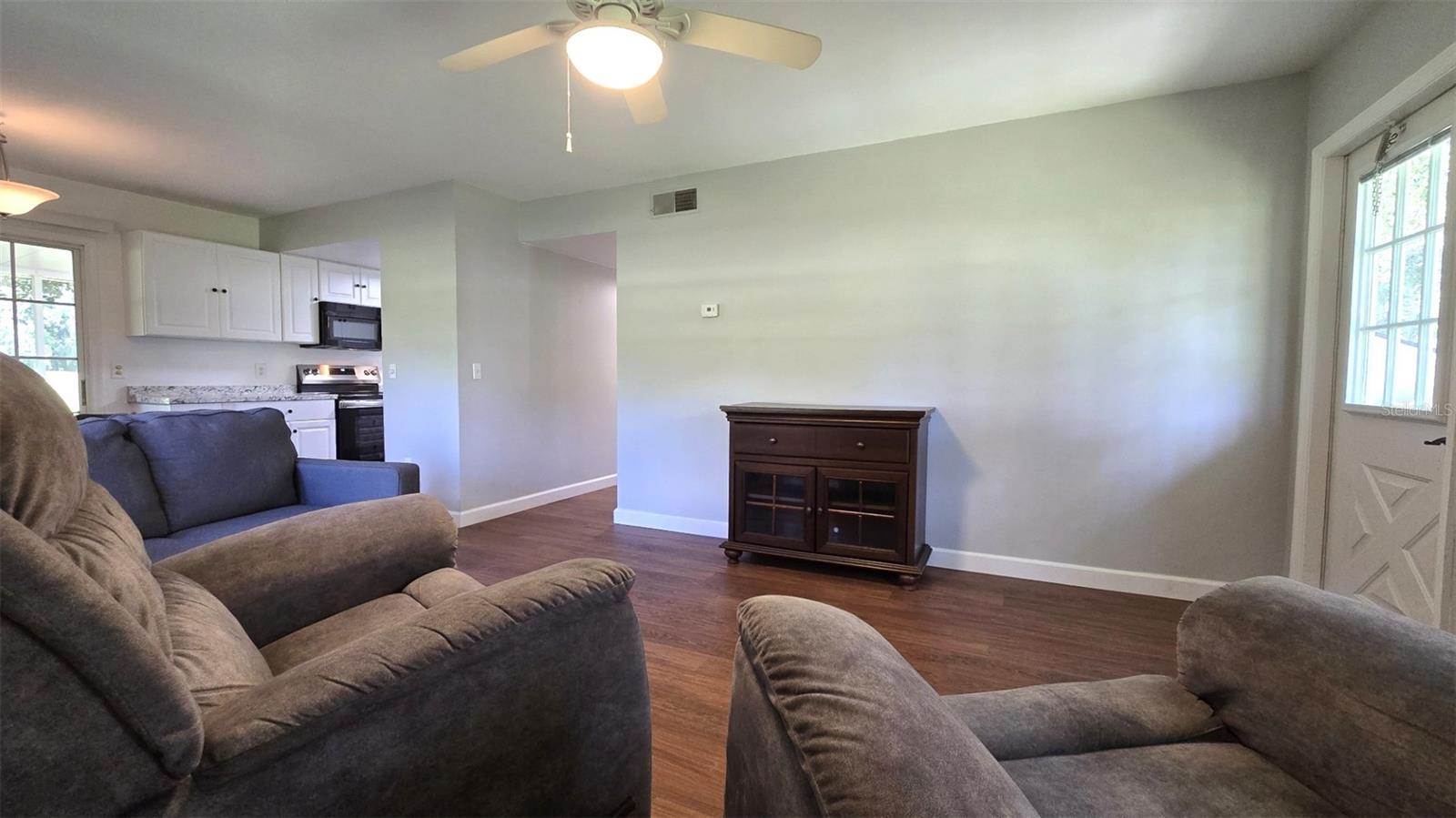 7912 Midway Drive Ter #t102 Property Photo 8