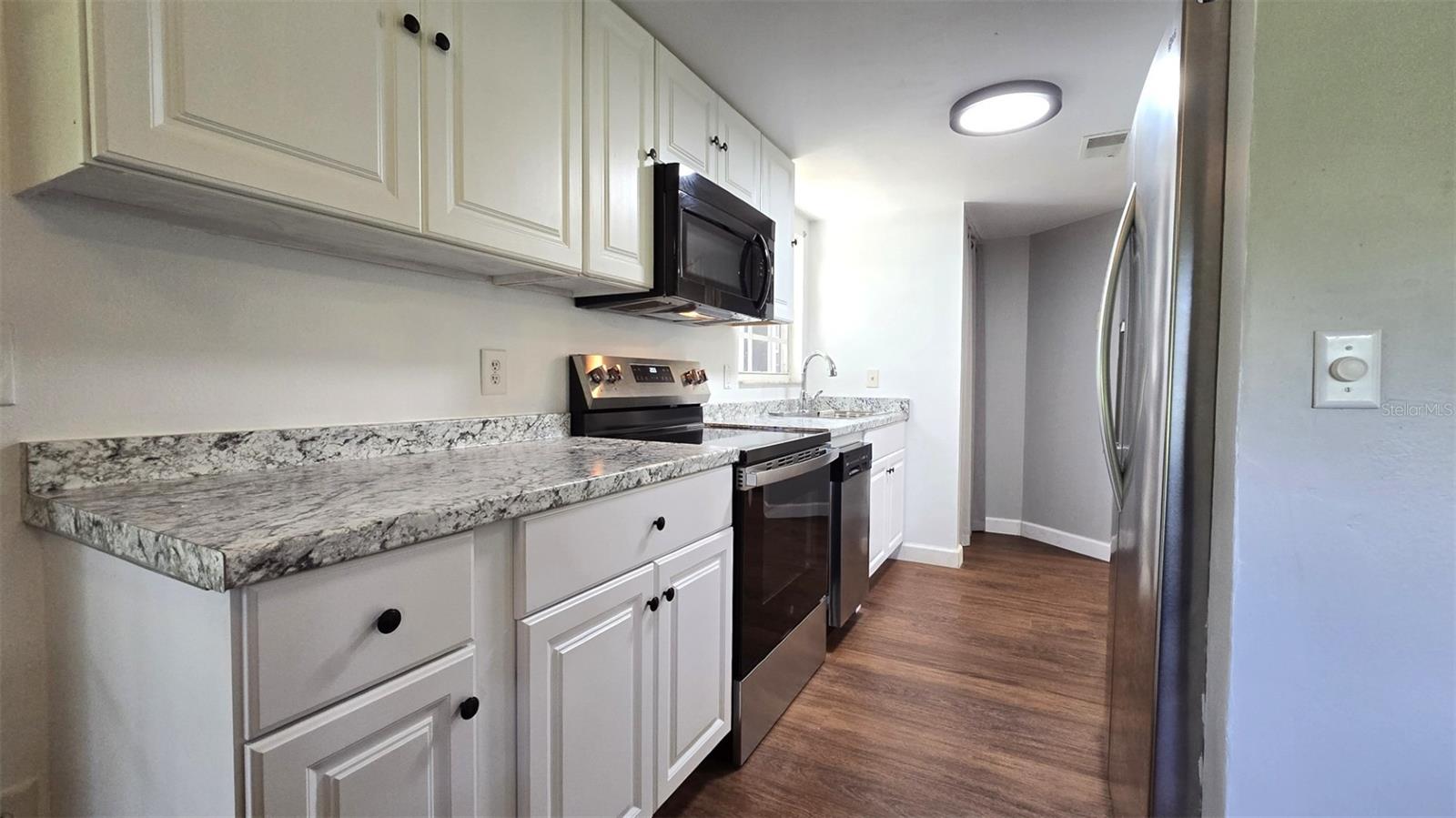 7912 Midway Drive Ter #t102 Property Photo 14