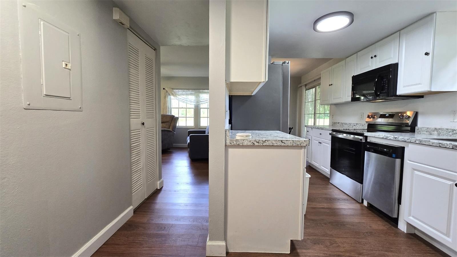 7912 Midway Drive Ter #t102 Property Photo 19