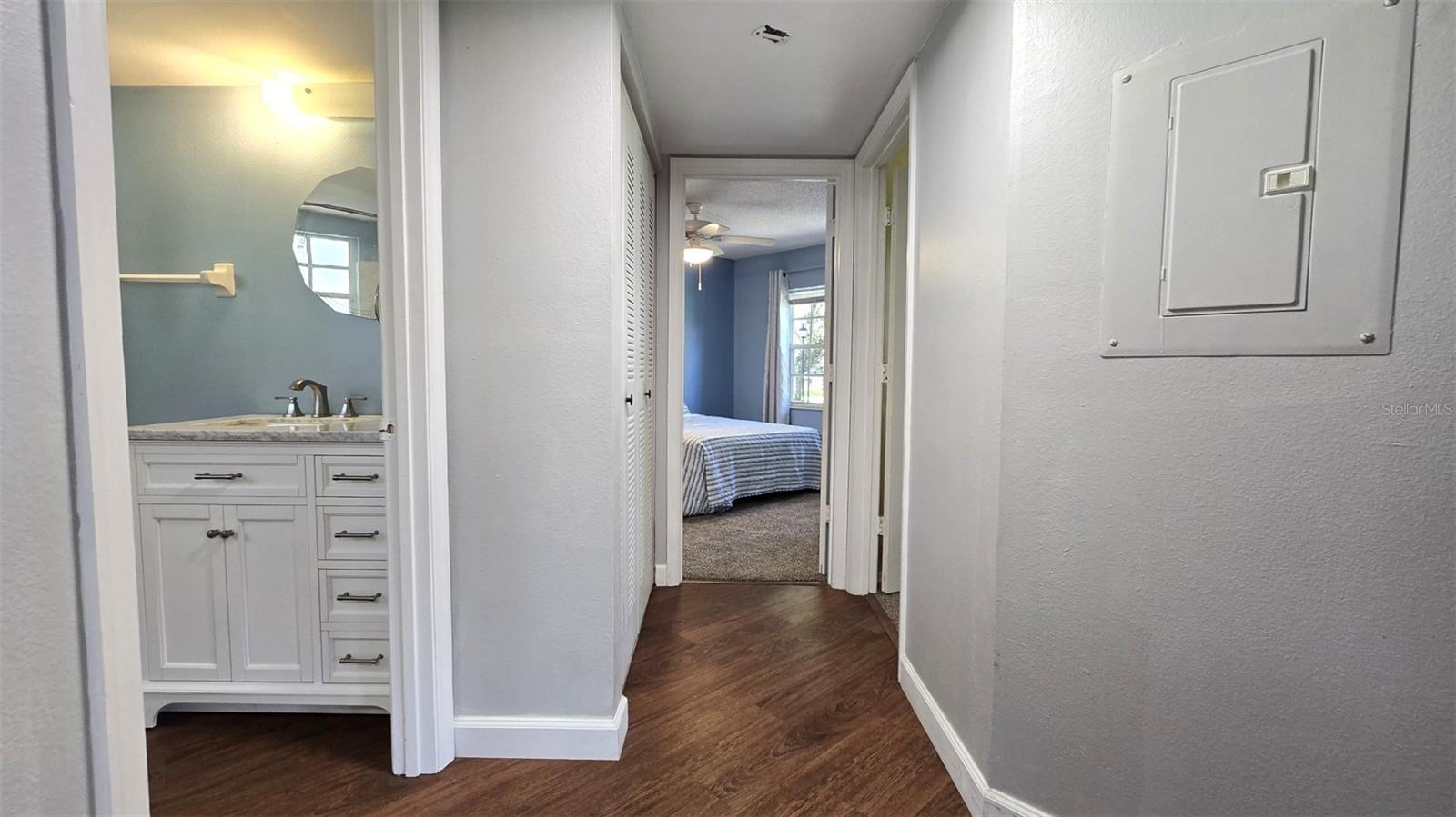 7912 Midway Drive Ter #t102 Property Photo 21